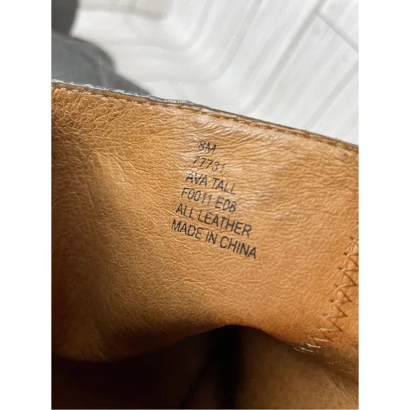 The Frye Company Ava 77731 Leather Snakeskin Tall Boots Size 8 M - Picture 11 of 12